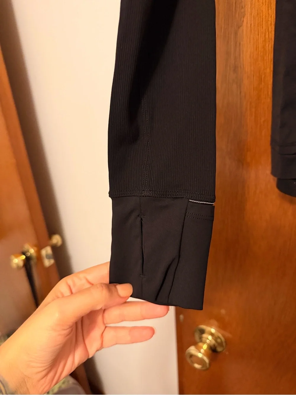 Lululemon athletic running style jacket with built in hood
